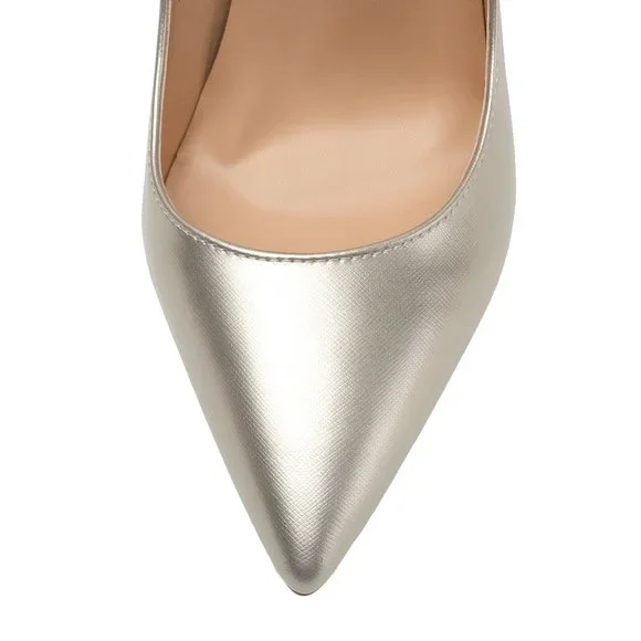 Petit Cadeau Leona - Classic and Sexy Slip on Pumps with 5" High Heels. NEW! - Picture 5 of 8